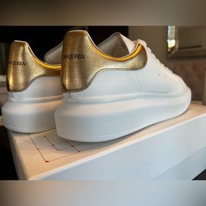 Alexander McQueen Sneakers Men Size 45 White Gold NIB